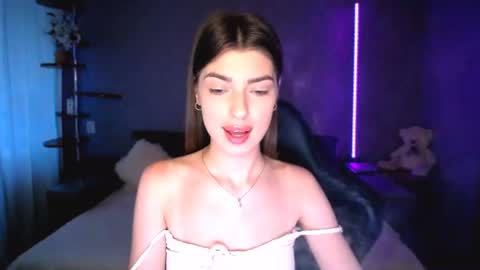 DIANA  online show from July 7, 2:54 pm