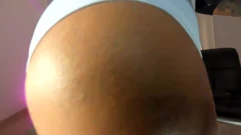 dianac1998 online show from August 4, 10:29 pm