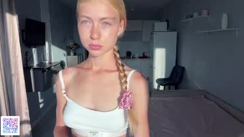 Alice online show from July 30, 11:11 pm