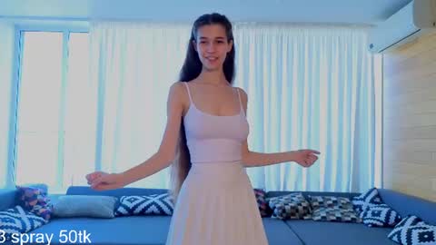 Emily online show from August 10, 9:00 am