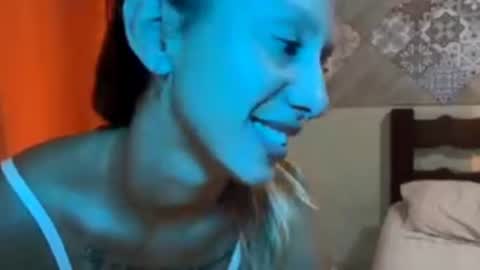 Luci  online show from July 30, 1:02 am