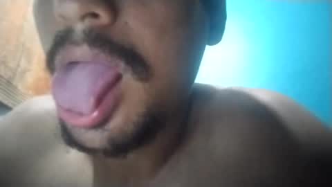 dick774369 online show from April 12, 7:49 pm