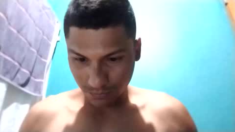 dick774369 online show from May 6, 11:23 am