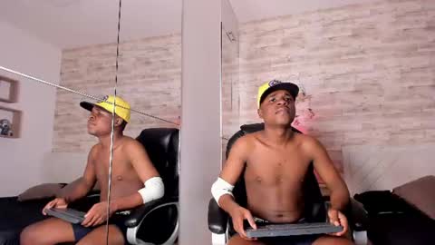 Dick online show from August 14, 1:53 am