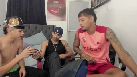 dick_master17 online show from March 8, 5:26 am