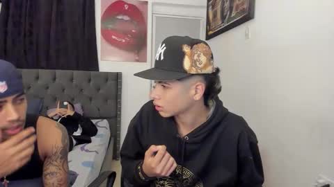 dick_master17 online show from March 8, 8:43 am