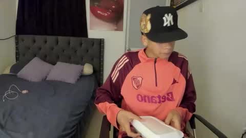 dick_master17 online show from March 9, 4:41 am