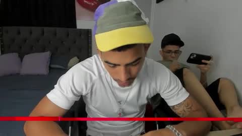 dick_master17 online show from March 10, 4:42 am