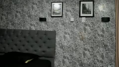 diego_jones1 online show from March 26, 7:01 am