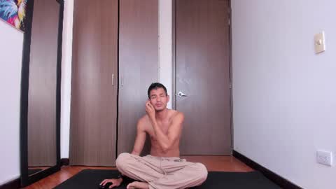 Diego lat online show from August 2, 1:40 pm