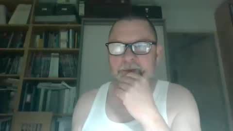 dierenfeld online show from March 31, 9:12 pm