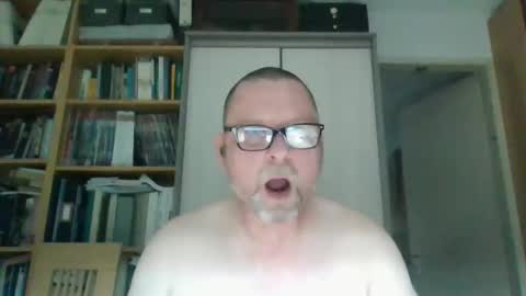 dierenfeld online show from March 31, 11:24 pm