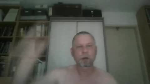dierenfeld online show from April 21, 1:44 am