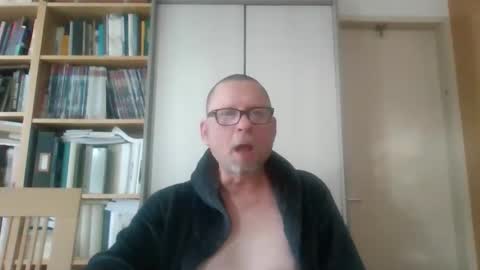 dierenfeld online show from April 21, 5:13 am