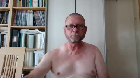 dierenfeld online show from July 29, 8:43 am