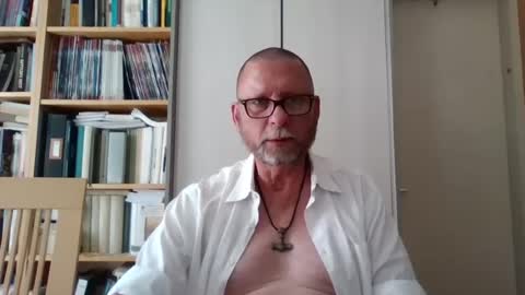 dierenfeld online show from July 29, 1:07 pm