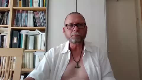 dierenfeld online show from July 29, 2:13 pm