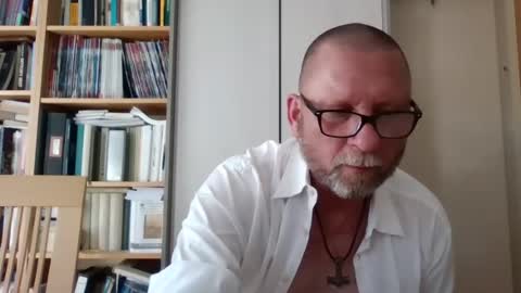 dierenfeld online show from July 29, 3:19 pm