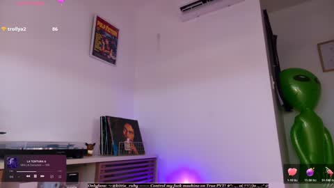 Estef  Ger     online show from August 9, 5:36 pm
