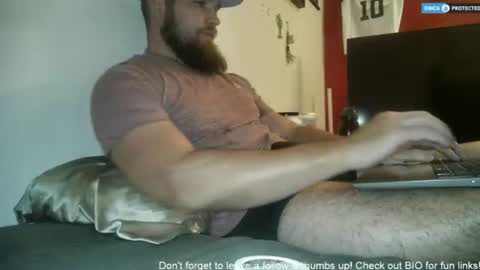 Daddy online show from July 8, 8:35 pm