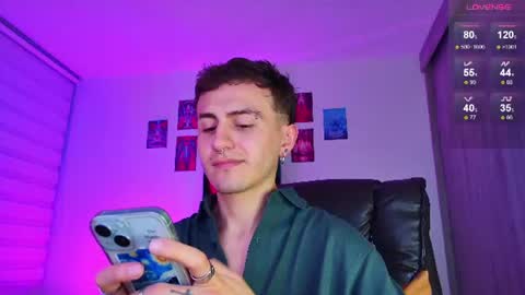 Julian Independent Model online show from August 2, 2:07 am