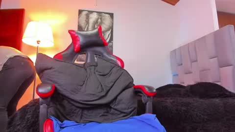 Angel Dimitri online show from June 20, 6:02 am