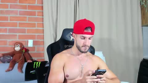 dimitricaruso online show from July 21, 3:54 am