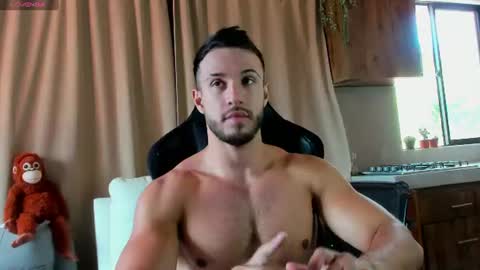 dimitricaruso online show from August 11, 5:04 pm