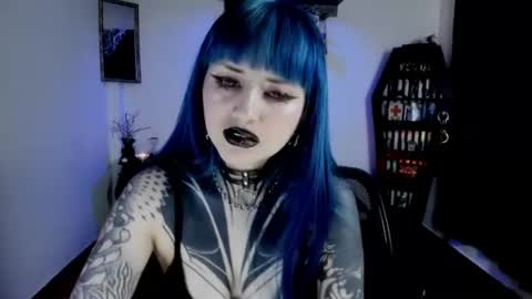 dimmuanddarkness online show from July 21, 9:22 am