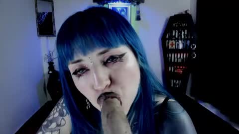 dimmuanddarkness online show from July 21, 10:28 am