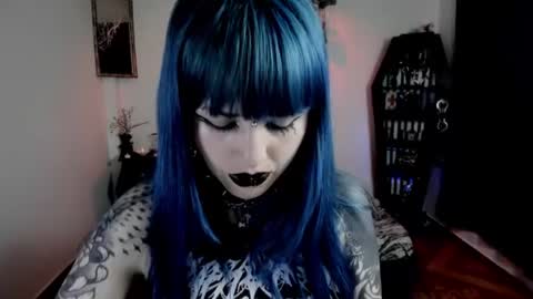 dimmuanddarkness online show from August 12, 12:18 pm
