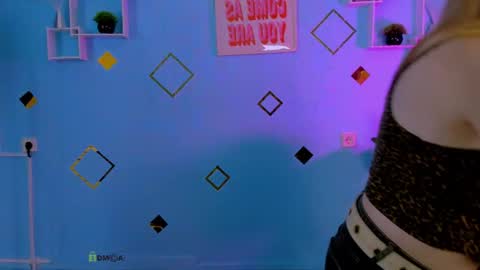 dina_bloom online show from July 13, 1:34 am