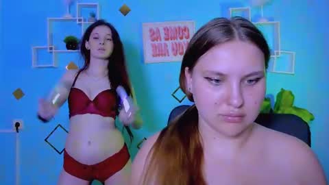 dina_bloom online show from July 14, 2:49 am