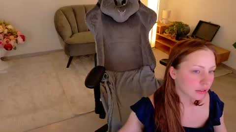 Dina online show from August 1, 12:44 pm
