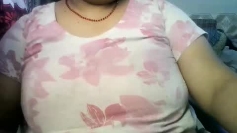 dipa2345 online show from May 21, 4:47 am