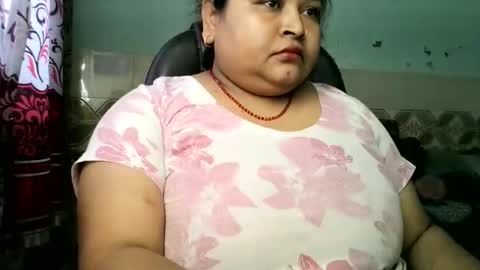 dipa2345 online show from May 23, 7:44 am