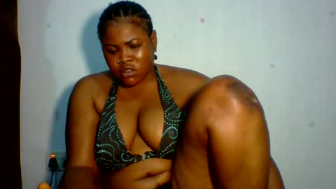 dirty_bitch111 online show from August 12, 1:02 pm
