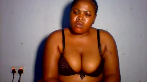 dirty_bitch111 online show from August 13, 12:24 am