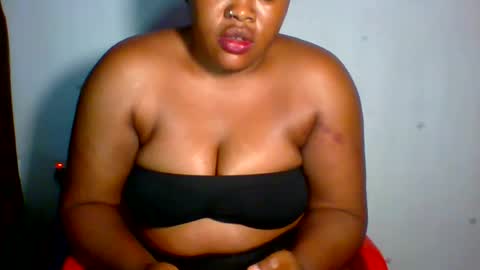 dirty_bitch111 online show from August 14, 3:43 am