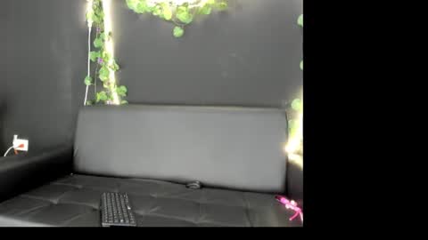 dirtygiirl_66 online show from August 10, 4:30 pm