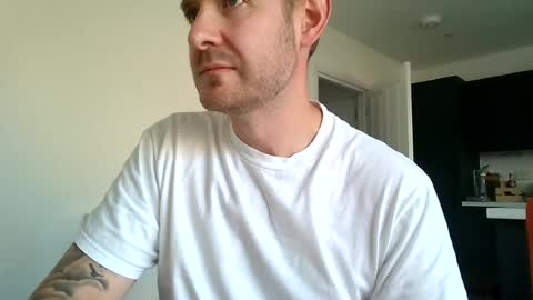 Exhibitionist Ben online show from June 23, 12:17 pm