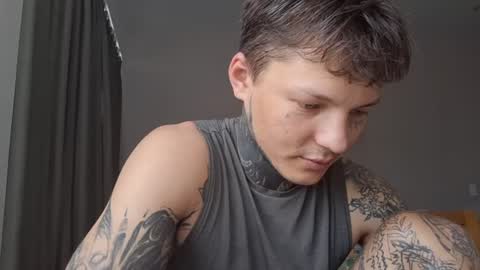dirtymercedes online show from July 12, 4:19 am