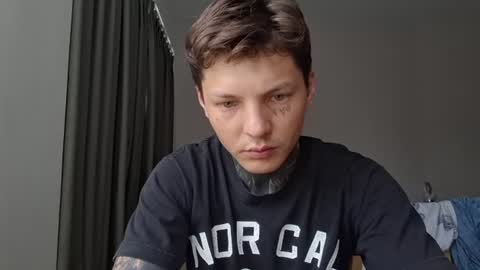 dirtymercedes online show from July 16, 4:46 am