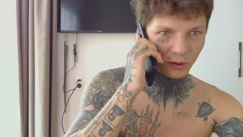 dirtymercedes online show from August 2, 6:42 am
