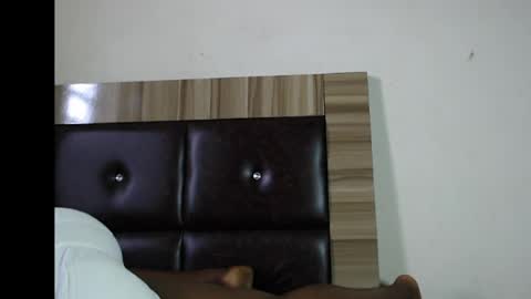 Dirtypearl online show from August 12, 9:55 am