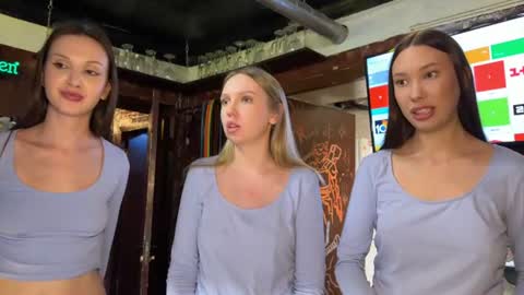 Tony Masha and Jessy and sometime some Boss online show from August 6, 2:49 pm