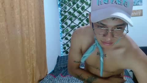 dirtyslimlatin online show from May 8, 3:30 am