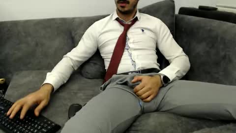 dirtyybooyy77 online show from June 4, 10:58 pm