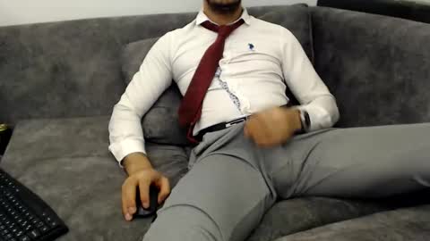 dirtyybooyy77 online show from June 8, 8:37 pm