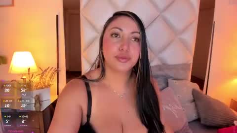 Lizz online show from August 14, 11:03 am